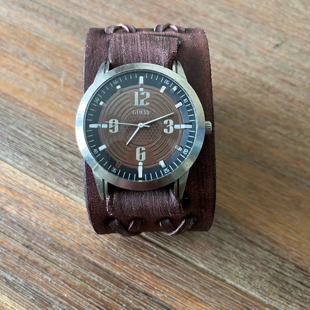 GUESS Watch
